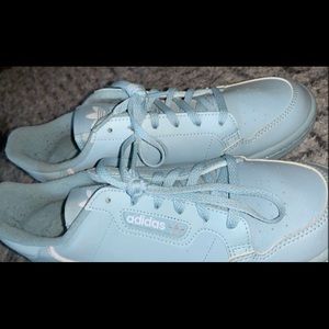 Baby blue Addis sneakers 🦋